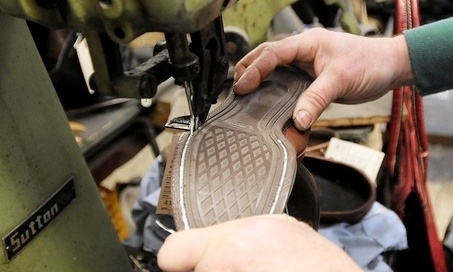 mechanic shoe repair
